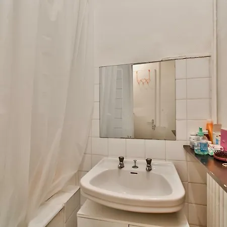 Lejlighed Large 34m² Studio In The Centre! *